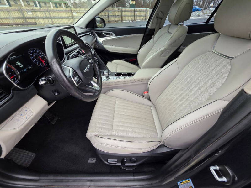 2021 Genesis G70