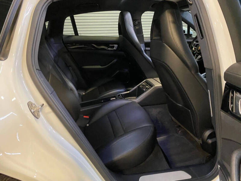 2018 Porsche Panamera