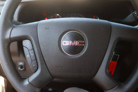2025 GMC Savana 2500