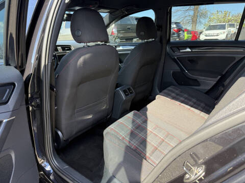 2015 Volkswagen Golf GTI S