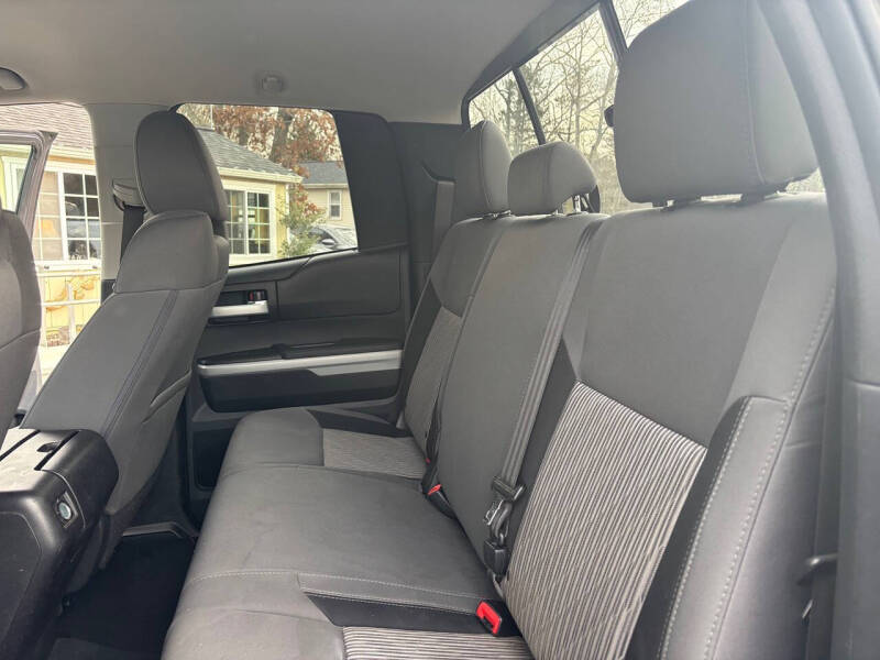 2016 Toyota Tundra SR5