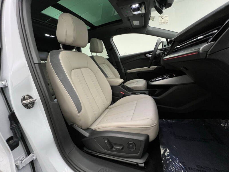 2023 Audi Q4 e-tron quattro Premium Plus 50