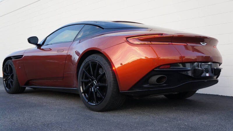 2017 Aston Martin DB11