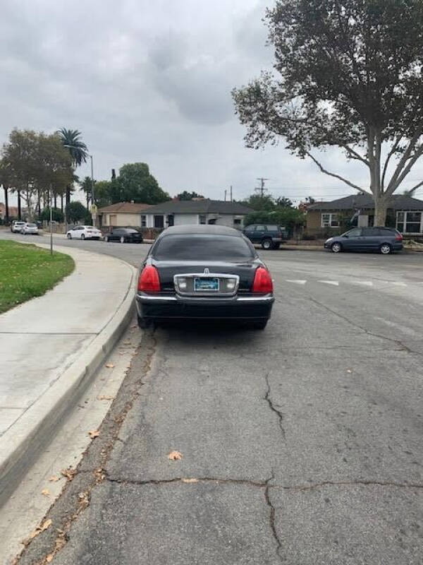 2011 Lincoln Town Car Executive