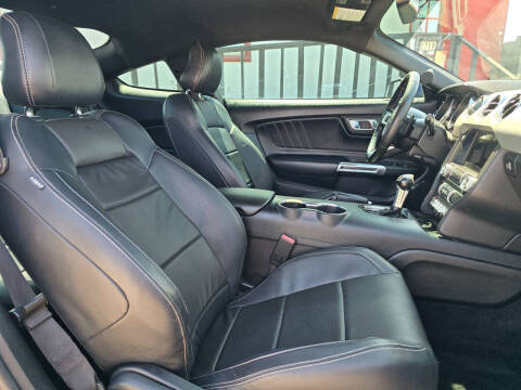 2016 Ford Mustang EcoBoost Premium