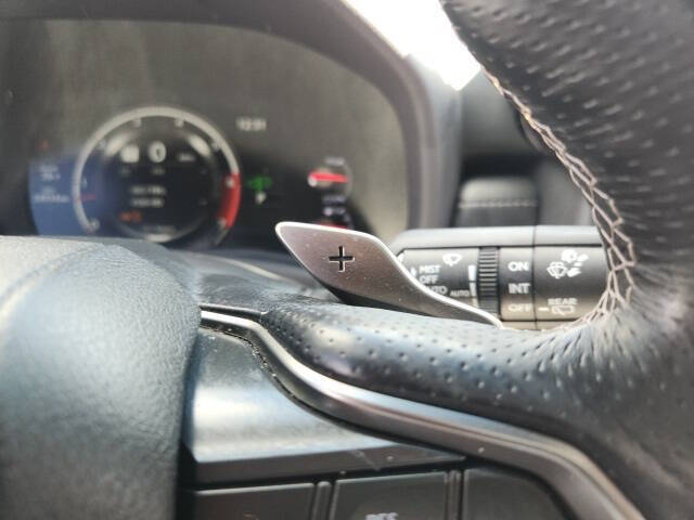 2023 Lexus LX 600 F SPORT Handling