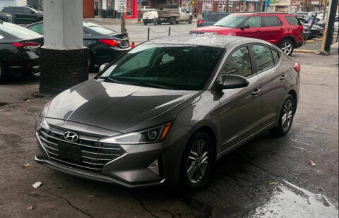 2020 Hyundai Elantra for sale at Glacier Auto Sales in Wilmington DE