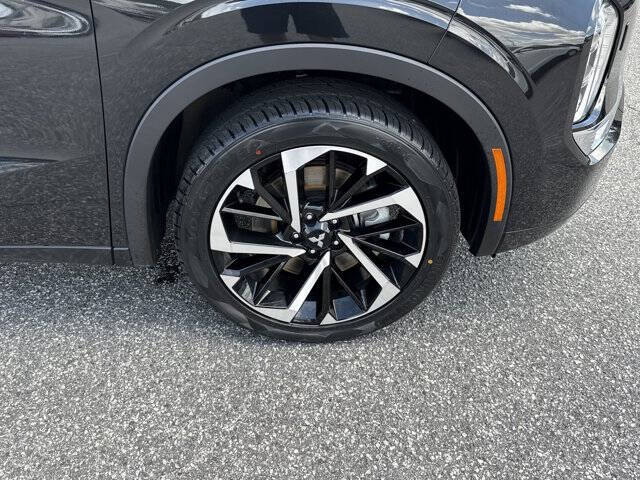 2024 Mitsubishi Outlander