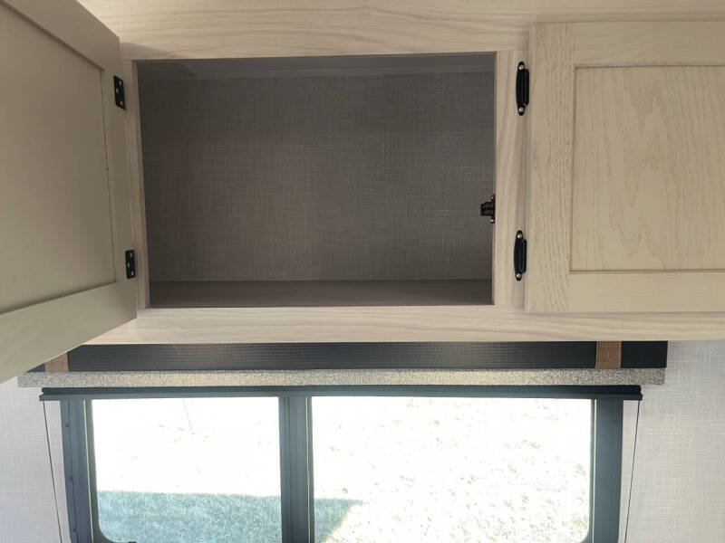 2025 Bontrager Outdoors 21 BH