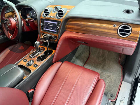 2019 Bentley Bentayga V8