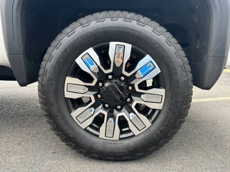 2025 GMC Sierra 2500HD