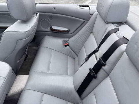 2002 BMW 3 Series 325Ci