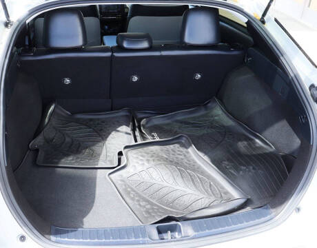 2016 Toyota Prius Three Touring
