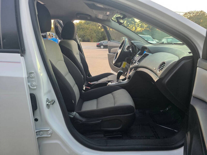 2016 Chevrolet Cruze Limited LS Auto