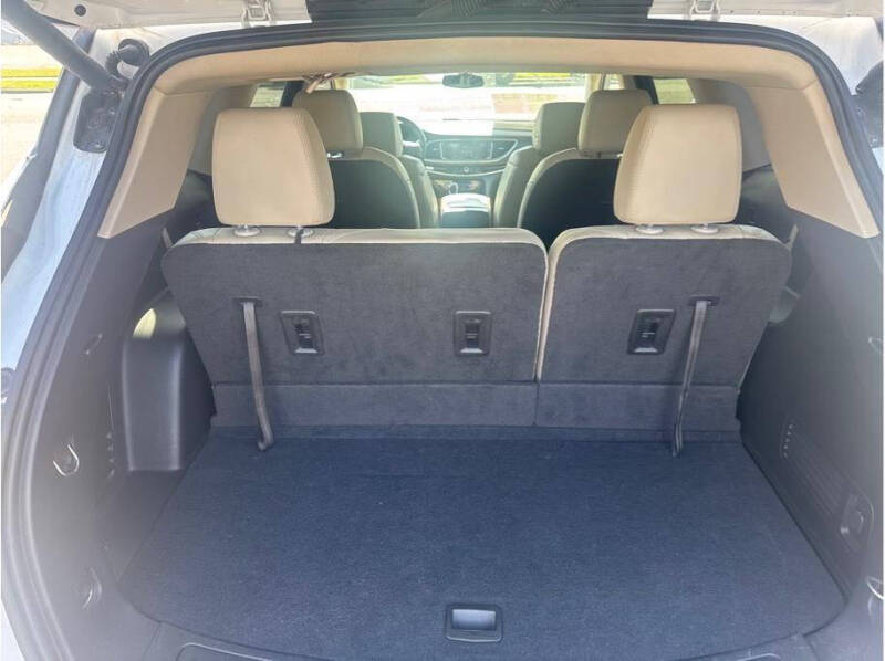 2020 Buick Enclave Essence