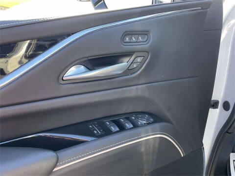 2024 Cadillac Escalade-V ESV