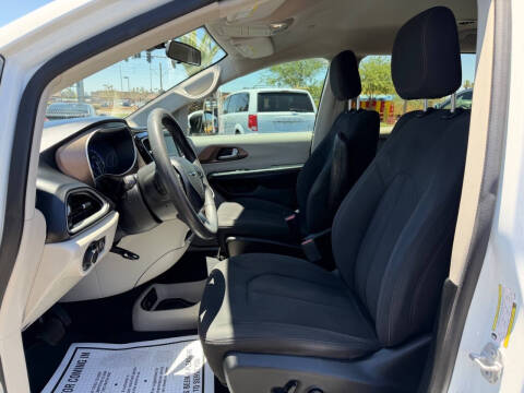 2018 Chrysler Pacifica LX