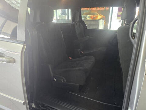 2017 Dodge Grand Caravan SE
