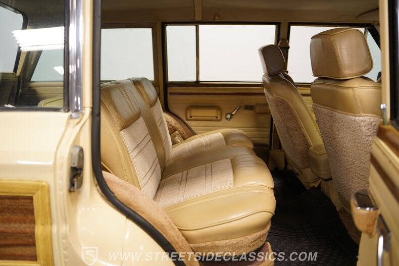 1989 Jeep Grand Wagoneer