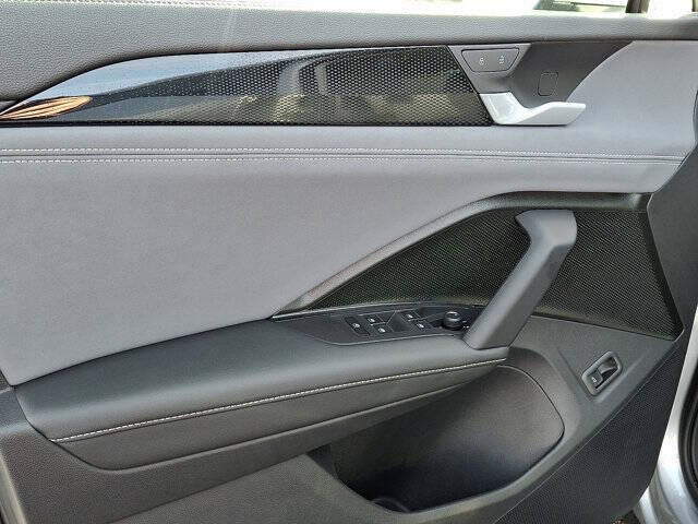 2025 Volkswagen Tiguan SE 4Motion