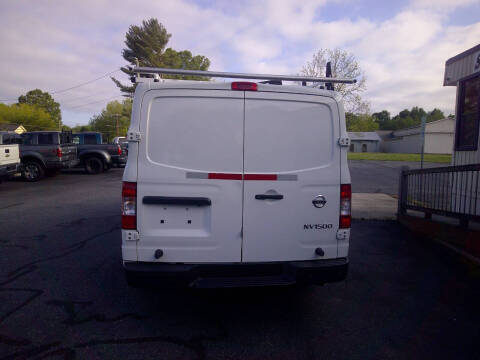 2020 Nissan NV 1500 SV
