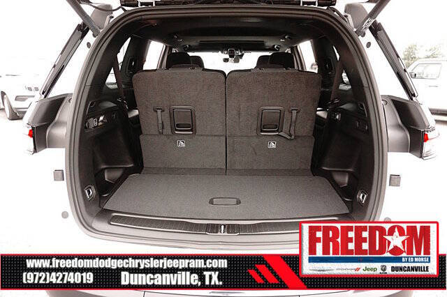 2025 Jeep Grand Cherokee L Laredo X