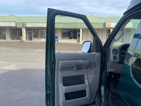 2009 Ford E-Series E-250