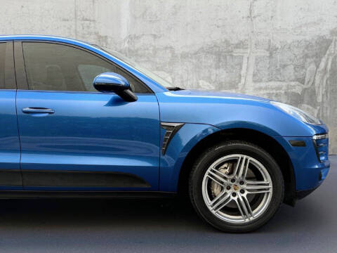 2015 Porsche Macan S