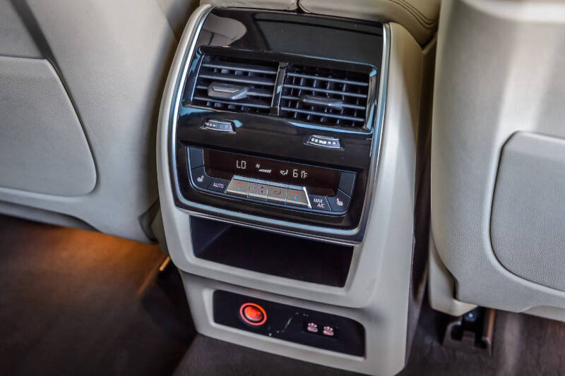 2019 BMW X7 xDrive40i