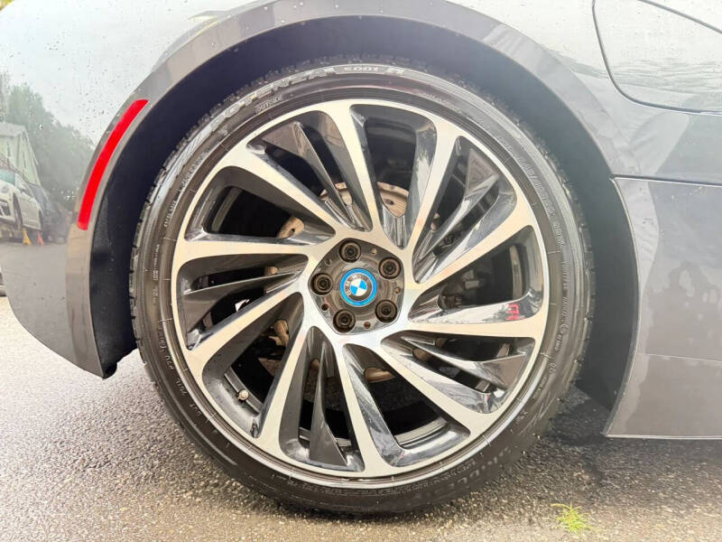 2015 BMW i8