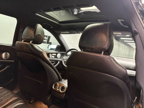 2019 Mercedes-Benz E-Class E 300