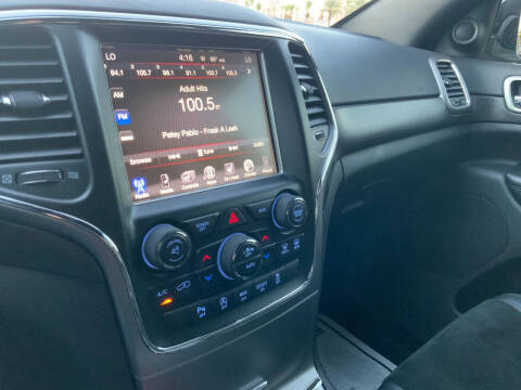 2017 Jeep Grand Cherokee Altitude