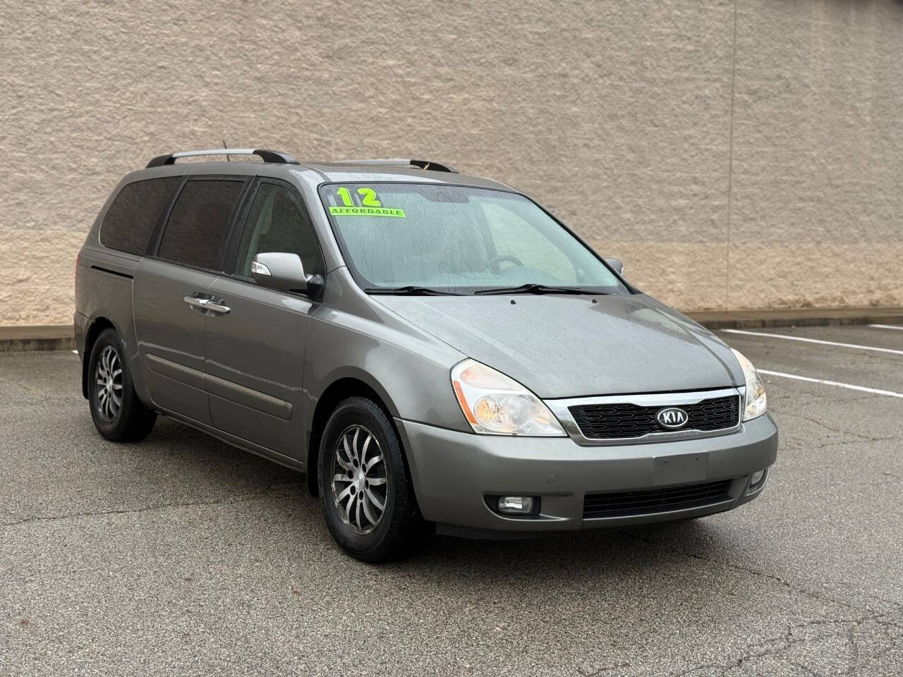 2012 Kia Sedona EX 4dr Mini Van LWB's photo