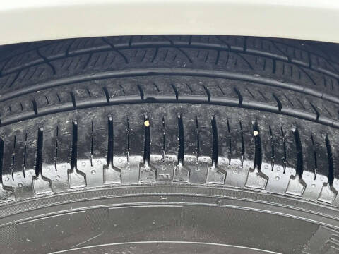 2023 Volvo XC90 B5 Plus Bright Theme