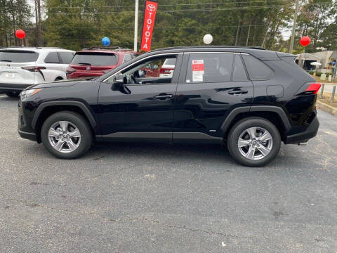 2025 Toyota RAV4 Hybrid XLE