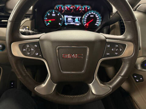 2017 GMC Yukon XL SLT