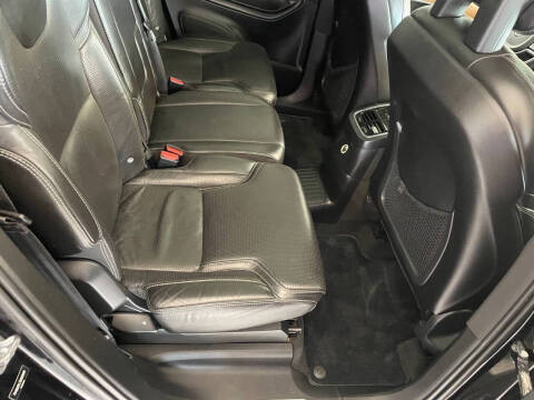 2016 Volvo XC90 T8 eAWD Inscription