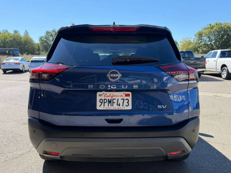 2023 Nissan Rogue SV