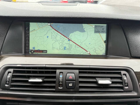 2012 BMW 5 Series 528i