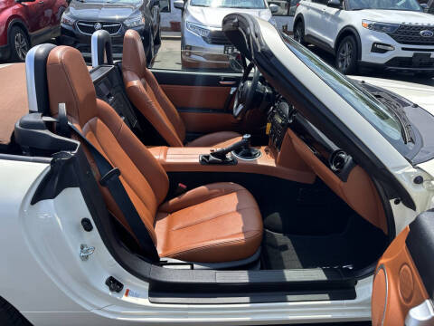 2006 Mazda MX-5 Miata Grand Touring