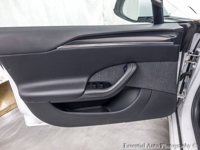 2022 Tesla Model S Plaid