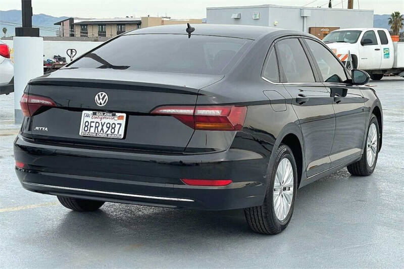 2019 Volkswagen Jetta