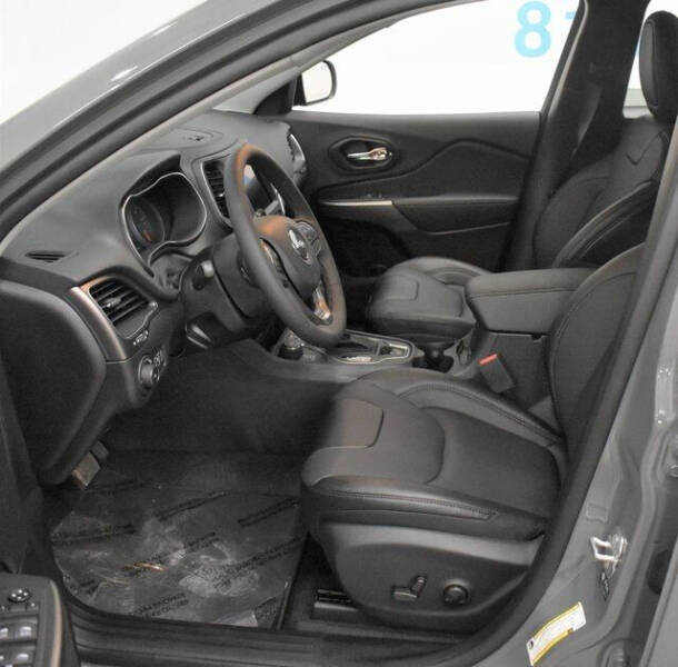 2022 Jeep Cherokee Latitude Lux