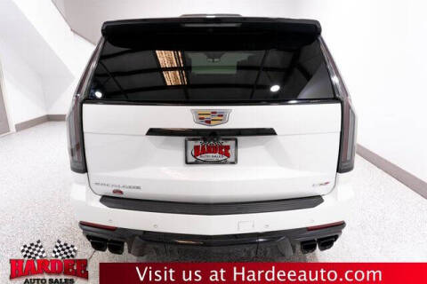 2025 Cadillac Escalade-V