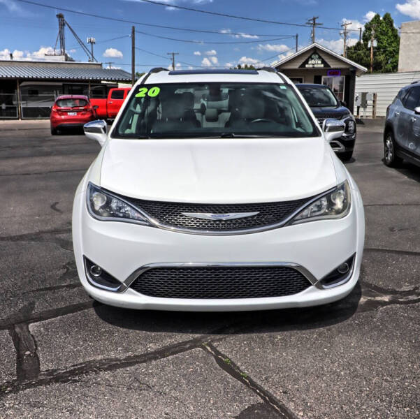 2020 Chrysler Pacifica Limited