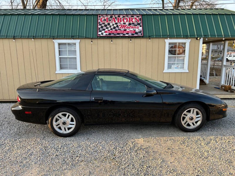 1995 Chevrolet Camaro for sale at Claborn Motors, INC in Cambridge City IN
