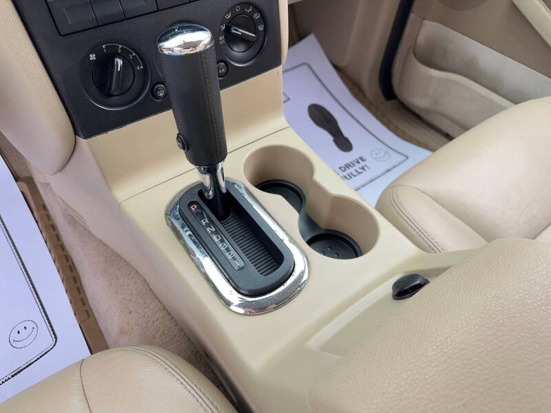 2006 Ford Explorer XLS