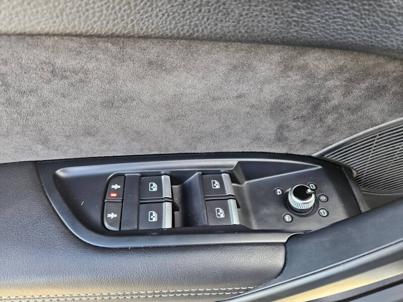 2019 Audi SQ5 3.0T quattro Premium Plus