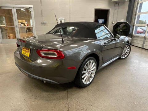 2017 FIAT 124 Spider Lusso