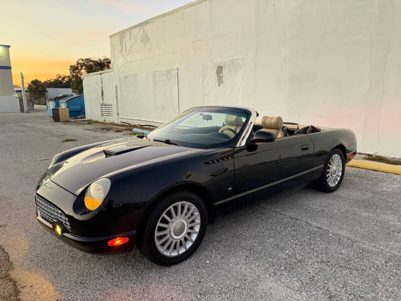 2004 Ford Thunderbird Deluxe
